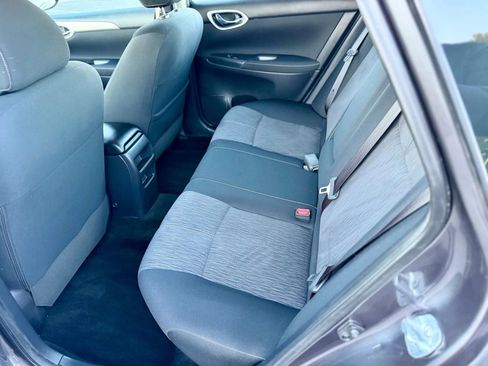 Used 2015 Nissan Sentra SV image 28