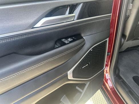 New 2026 Jeep Grand Wagoneer 4WD w/ Premium Group I image 19