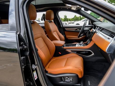 Used 2026 Jaguar F-PACE R-Dynamic S AWD/4WD image 42