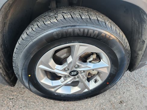 Used 2022 Hyundai Tucson SEL w/ Cargo Package image 18