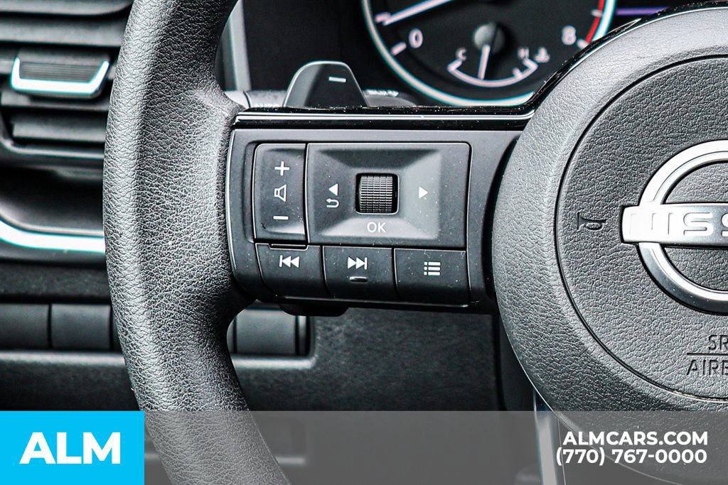 Used 2023 Nissan Rogue SV AWD/4WD image 33