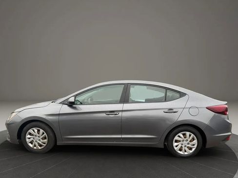 Used 2019 Hyundai Elantra SE FWD image 8