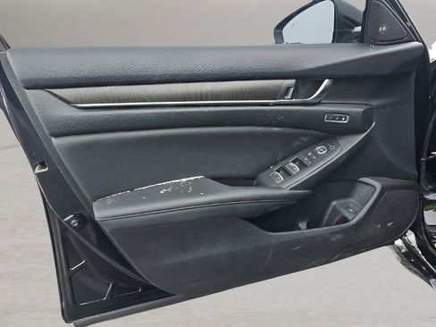 Used 2019 Honda Accord EX-L image 7