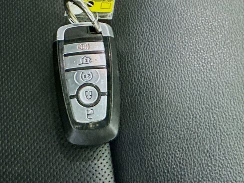 Used 2021 Ford Explorer Limited w/ Equipment Group 301A image 38