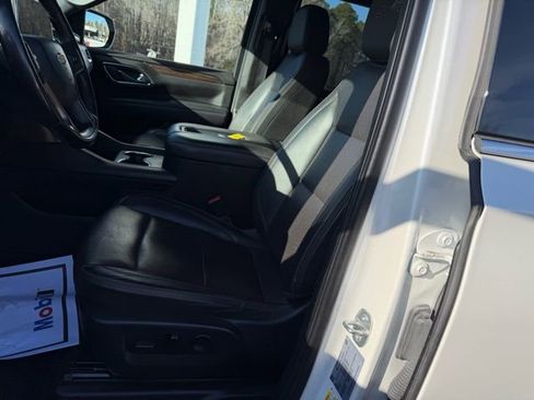 Certified 2022 Chevrolet Tahoe High Country w/ Premium Package 2 image 18