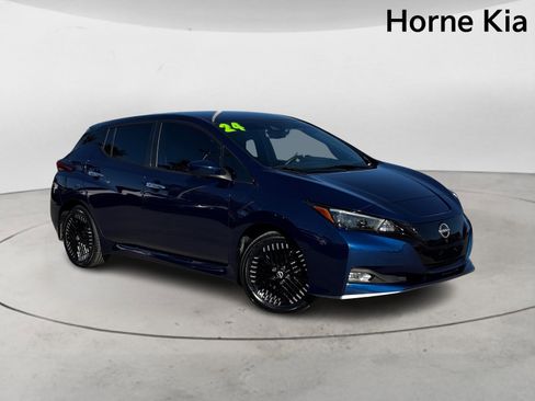 Used 2024 Nissan Leaf SV Plus image 2