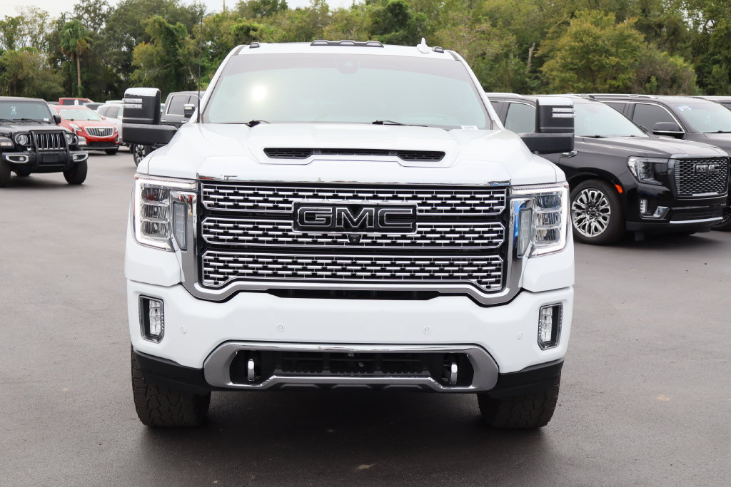 Certified 2021 GMC Sierra 2500 Denali w/ Denali Ultimate Package AWD/4WD image 4