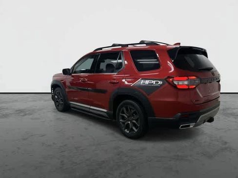Used 2023 Honda Pilot Elite image 9