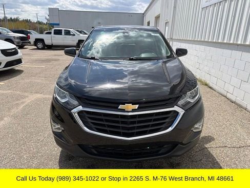 Used 2019 Chevrolet Equinox LT w/ Driver Convenience Package AWD/4WD image 4