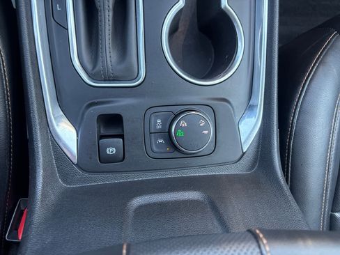 Used 2018 Chevrolet Traverse Premier w/ LPO, Floor Liner Package AWD/4WD image 27