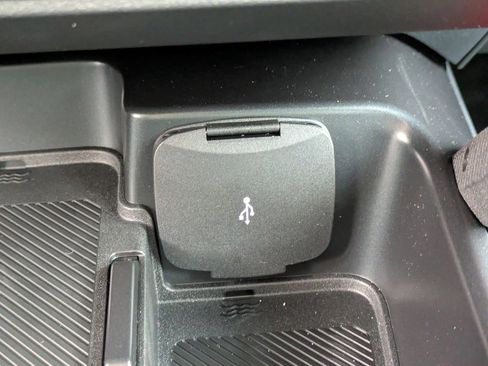 New 2025 Ford Bronco Heritage Edition image 23