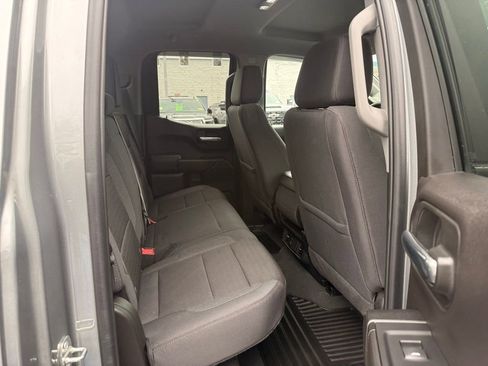 Certified 2024 Chevrolet Silverado 1500 Custom image 9