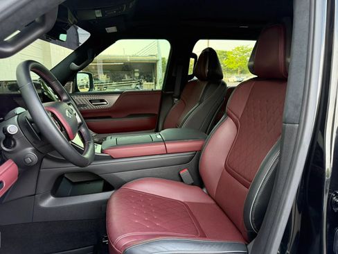 Used 2025 INFINITI QX80 Autograph AWD/4WD image 14