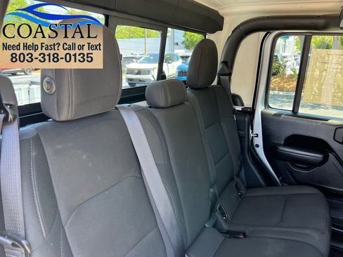 Used 2022 Jeep Gladiator Sport AWD/4WD image 22