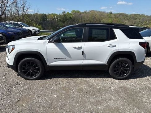 New 2026 GMC Terrain Elevation AWD/4WD image 2