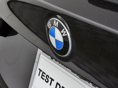 Used 2023 BMW X3 sDrive30i w/ Premium Package RWD image 37