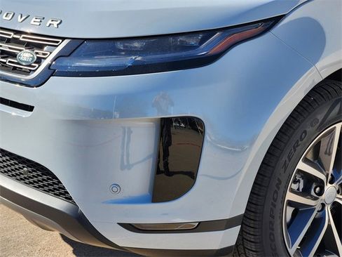 New 2026 Land Rover Range Rover Evoque S image 5