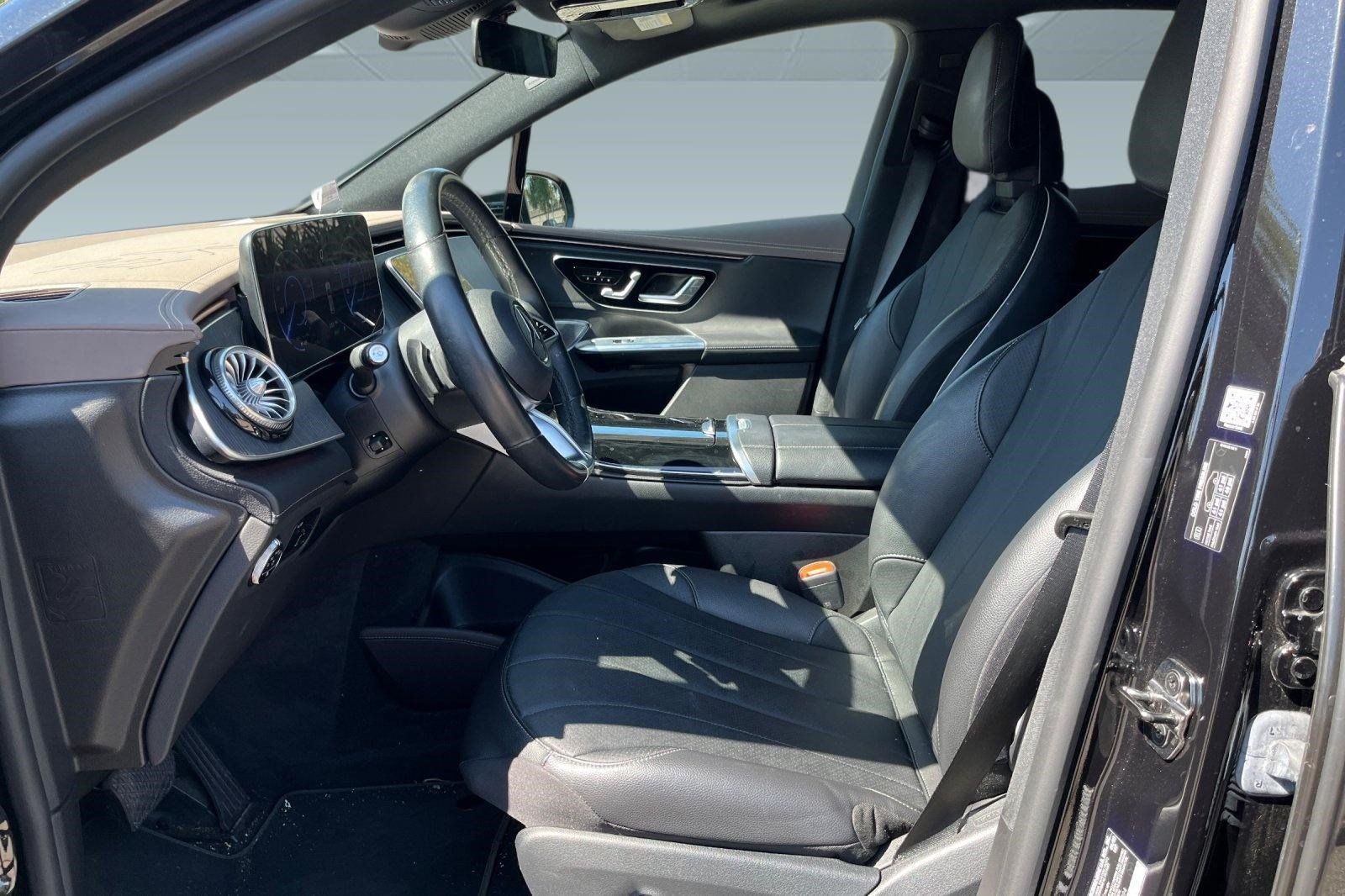 Certified 2023 Mercedes-Benz EQE 350+ 4MATIC SUV image 3