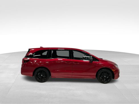 Used 2025 Honda Odyssey Sport-L image 4