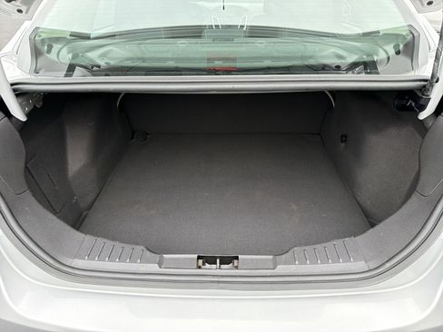 Used 2014 Ford Focus SE w/ SE Winter Package image 32