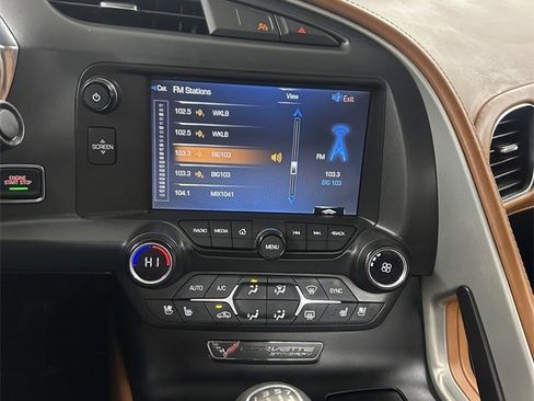 Used 2014 Chevrolet Corvette Stingray Convertible image 26