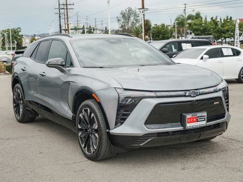 Used 2024 Chevrolet Blazer EV RS AWD/4WD image 3