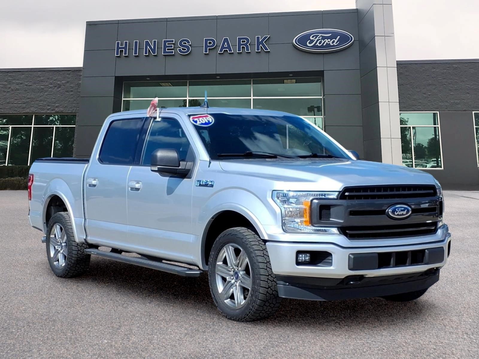 Used 2019 Ford F150 XLT w/ Equipment Group 302A Luxury AWD/4WD image 1