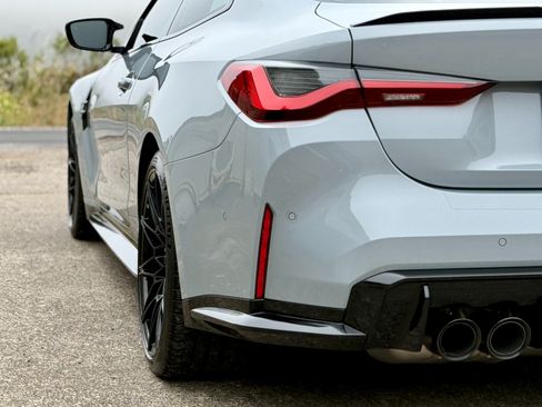 Used 2024 BMW M4 Competition RWD image 19