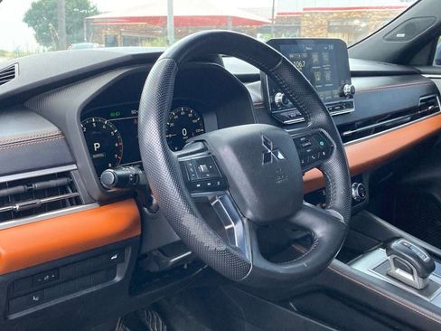 Used 2022 Mitsubishi Outlander SEL FWD image 9