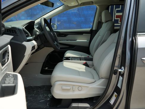 New 2026 Honda Odyssey EX-L image 16