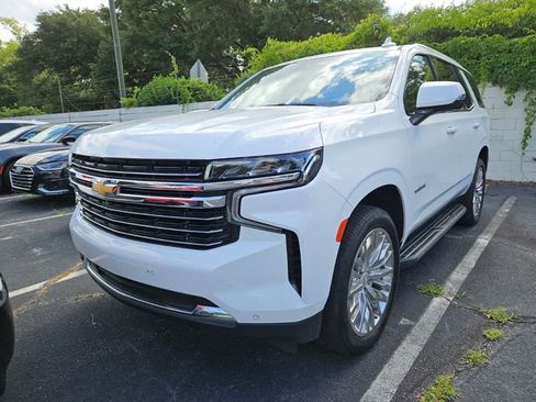 Used 2023 Chevrolet Tahoe LT w/ Luxury Package RWD image 2