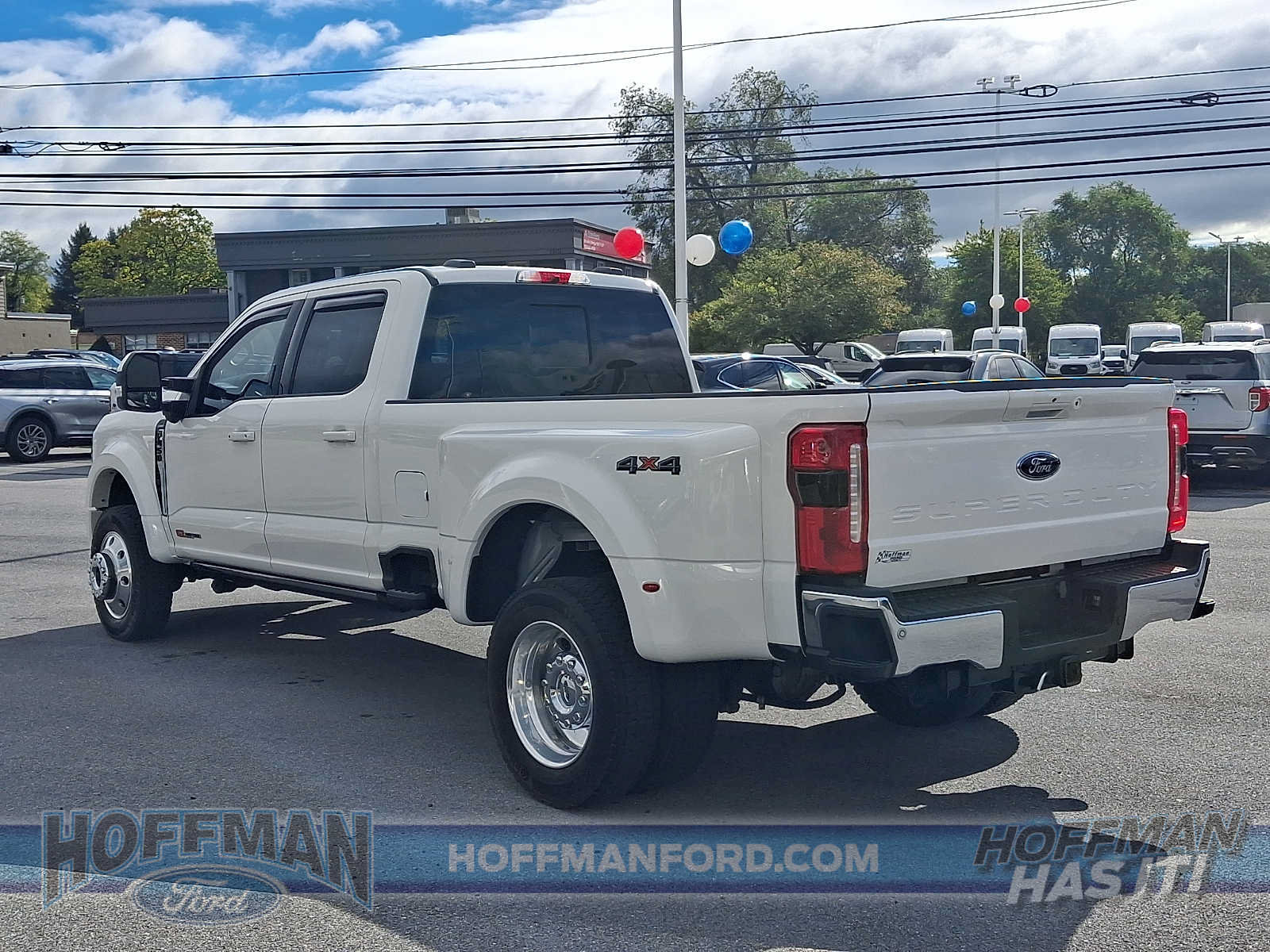 Certified 2023 Ford F450 Lariat w/ Lariat Ultimate Package AWD/4WD image 4