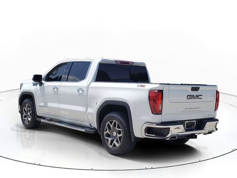 Used 2023 GMC Sierra 1500 SLT w/ SLT Premium Plus Package AWD/4WD image 7