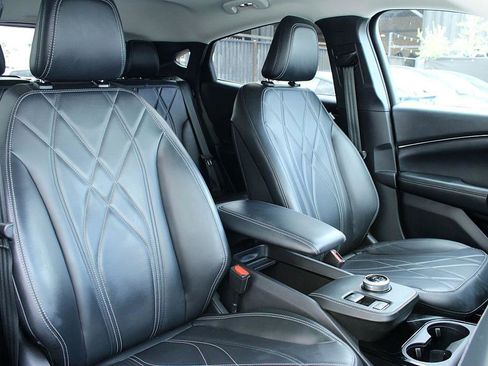 Used 2021 Ford Mustang Mach-E Select w/ Comfort/Appearance Package image 25