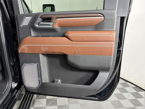 New 2026 GMC Sierra 2500 Denali Ultimate AWD/4WD image 15