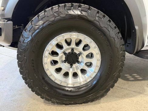 Used 2018 Ford F150 Raptor w/ Equipment Group 802A Luxury AWD/4WD image 13