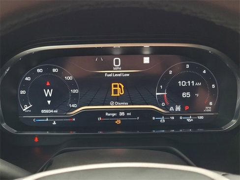 Used 2023 GMC Yukon XL SLT w/ SLT Premium Package image 18