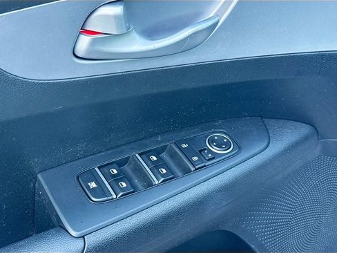 Certified 2024 Kia Forte LXS FWD image 21