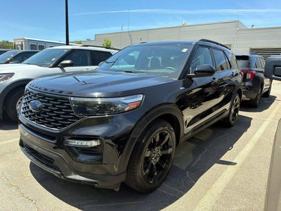 Used 2024 Ford Explorer ST-Line w/ Class IV Trailer Tow Package