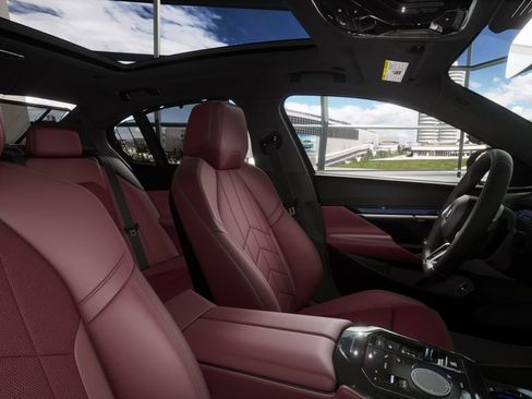 New 2026 BMW 540i xDrive 540i xDrive w/ Executive Package image 9