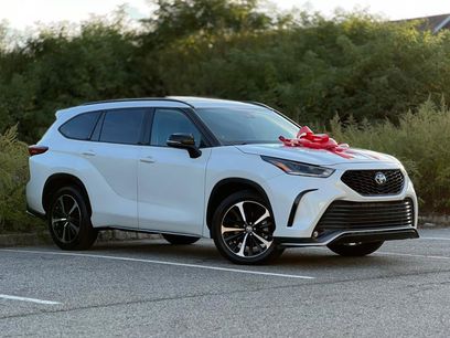 Used 2021 Toyota Highlander XSE