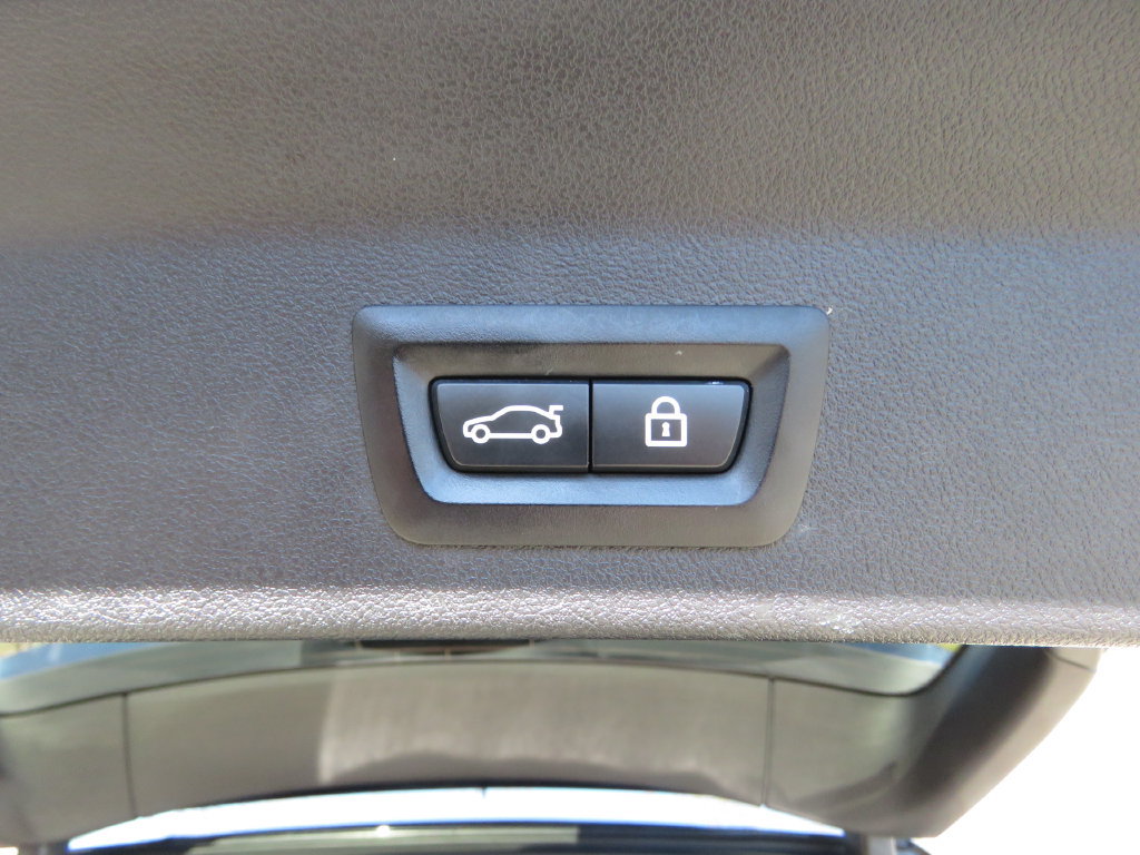 Used 2020 BMW X3 xDrive30i w/ Convenience Package AWD/4WD image 18