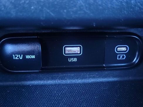 Used 2024 Kia Seltos S image 15