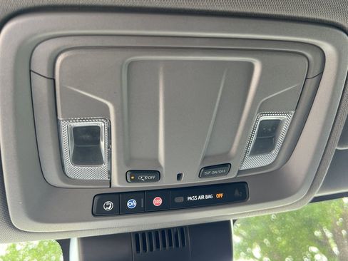 Used 2023 Chevrolet Silverado 1500 Custom RWD image 21