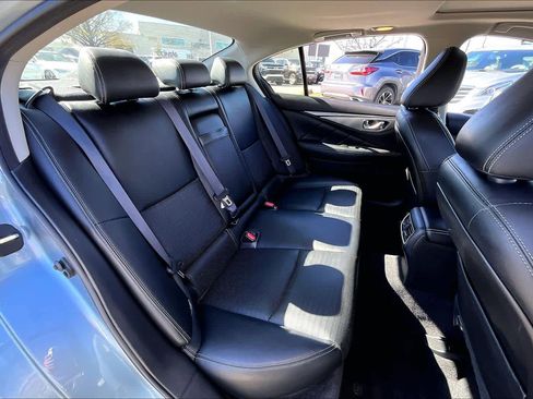 Used 2018 INFINITI Q50 Sport image 17