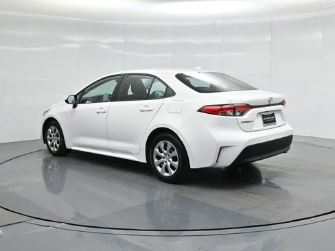 Used 2023 Toyota Corolla LE FWD image 7