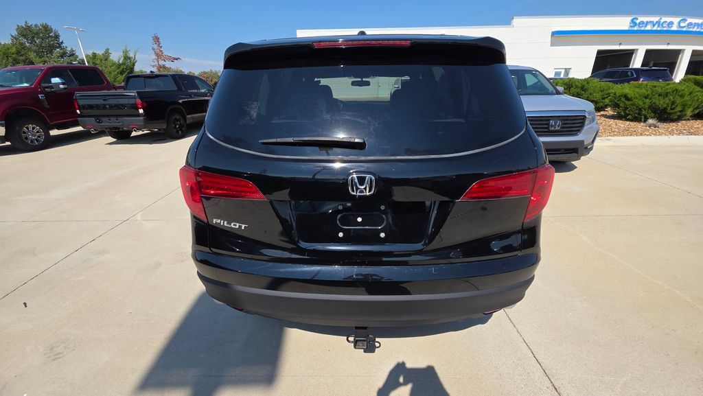 Used 2017 Honda Pilot EX-L image 4