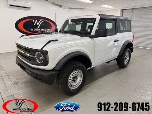 New 2025 Ford Bronco Base image 1