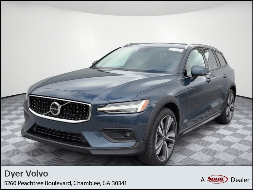 Certified 2026 Volvo V60 B5 Cross Country Plus AWD/4WD image 1