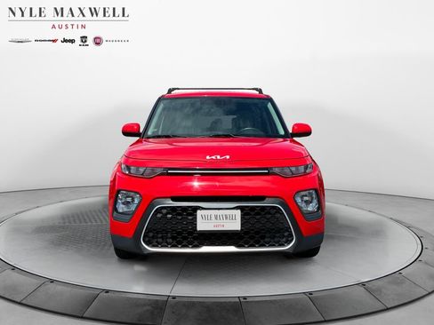 Used 2022 Kia Soul LX FWD image 18